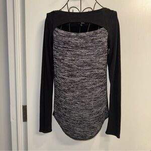 Wilfred Free Cutout Neck Long Sleeve Lightweight Sweater Top Gray & Black